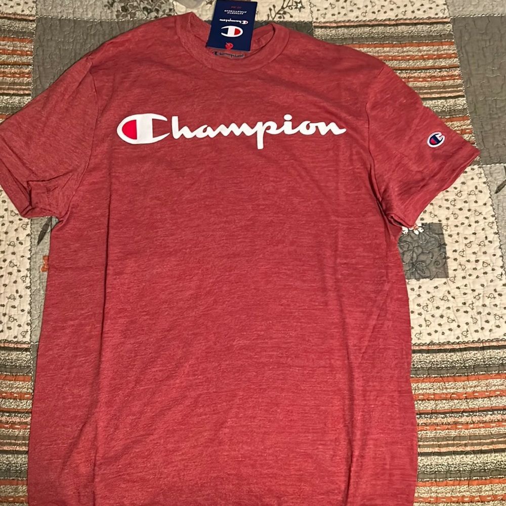 Champion T-Shirt